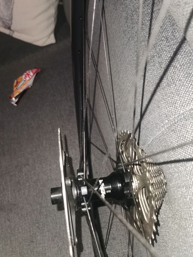 Used Pinarello Most Ultrafast 40 Disc Carbon Wheelset 2024 bike — image 2 of 4