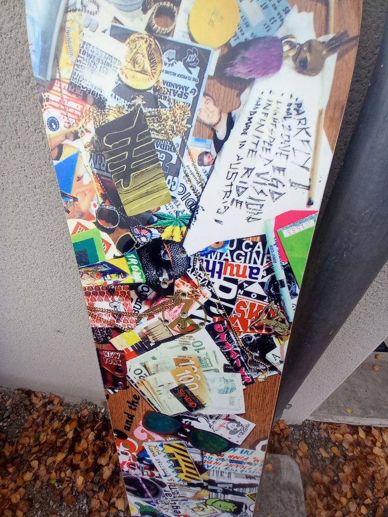 Used Burton snowboard  Seven 154.5cm bike — image 4 of 5