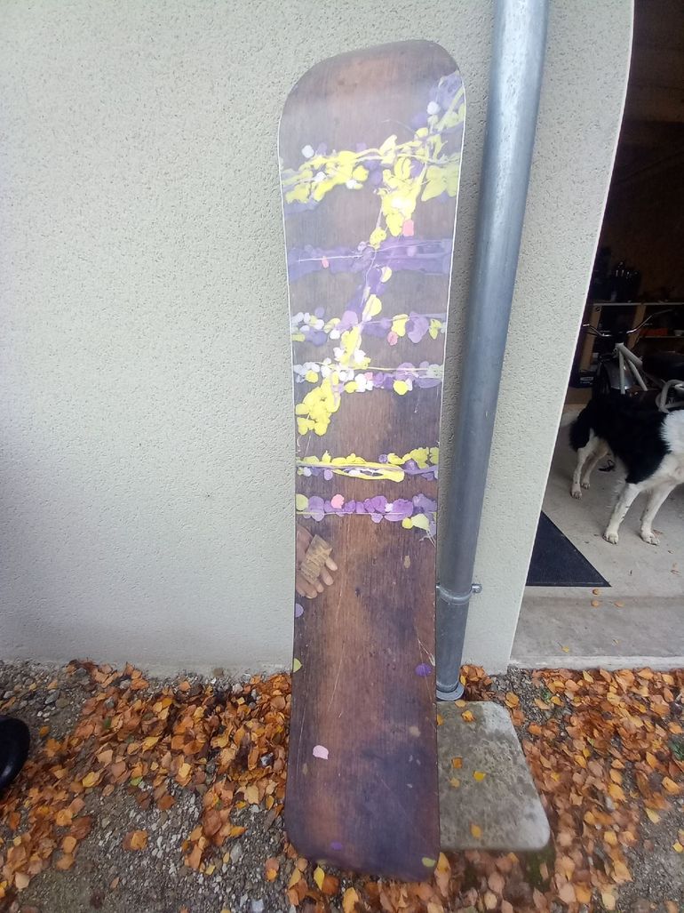 Used Burton snowboard  Seven 154.5cm bike — image 2 of 5