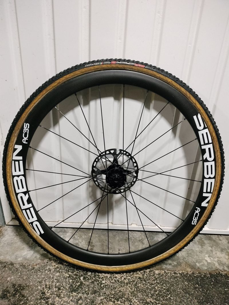 Used SERBEN Roues Carbone Wheels