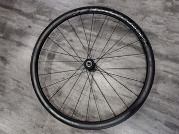 Gebrauchtes Bontrager Aeolus Elite 35 TLR Disc Road Wheel 2023 bike — Bild 3 von 9