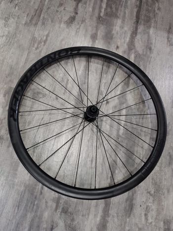 Used Bontrager Aeolus Elite 35 TLR Disc Road Wheel 2023 bike