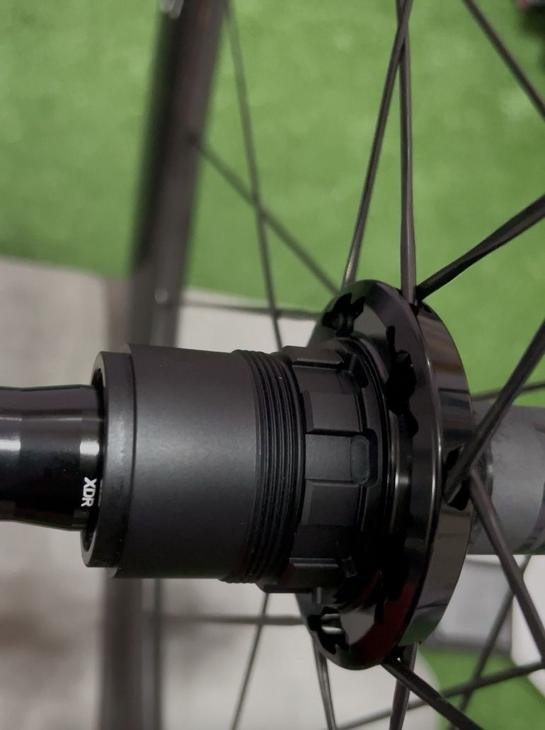 Used Bontrager Aeolus rsl 2025 bike — image 13 of 34