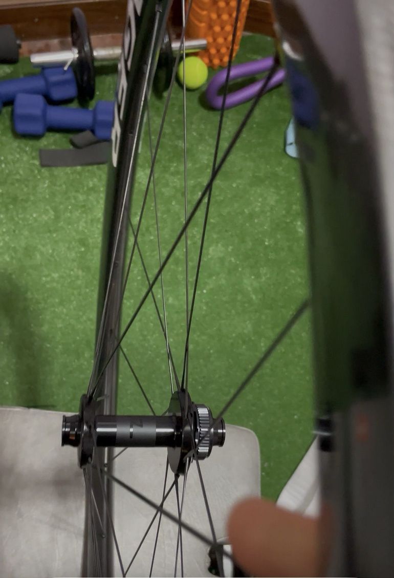 Used Bontrager Aeolus rsl 2025 bike — image 26 of 34