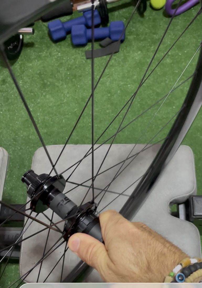 Used Bontrager Aeolus rsl 2025 bike — image 12 of 34