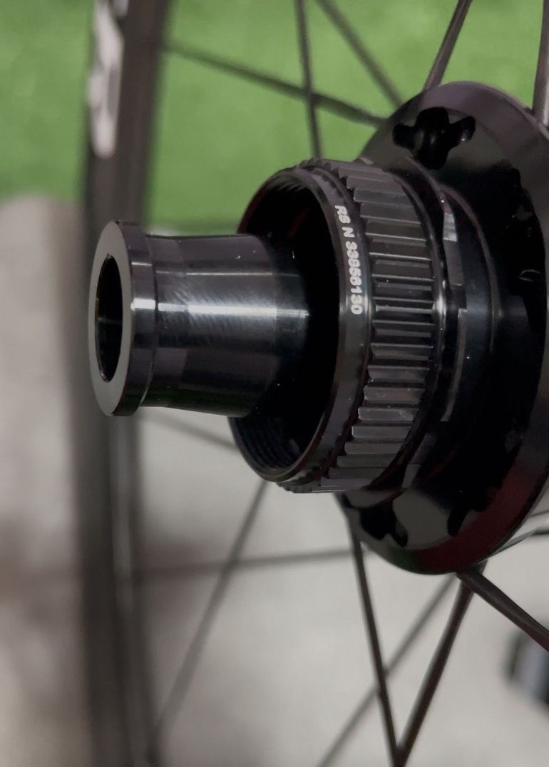 Used Bontrager Aeolus rsl 2025 bike — image 15 of 34
