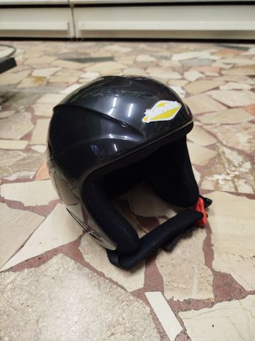 Used mivida casco made in italy jet nero 2024 Wintersport Accessories