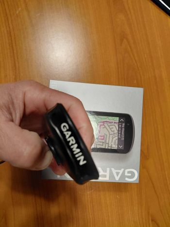 Used Garmin Edge 1030 GPS Cycling Computer 2023 bike — image 4 of 5