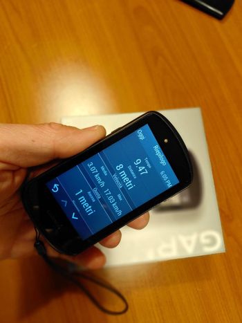 Used Garmin Edge 1030 GPS Cycling Computer 2023 bike — image 2 of 5