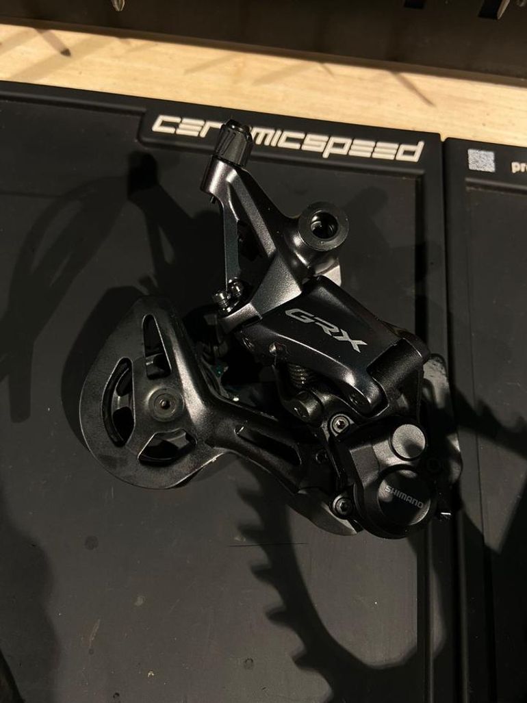 Used Shimano GRX 1×12-Speed Komplett-Schaltgruppe bike — image 10 of 11