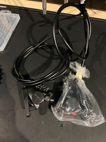 Used Shimano GRX 1×12-Speed Komplett-Schaltgruppe bike — image 4 of 11