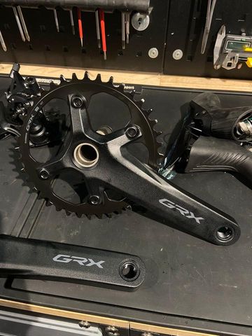 Brugt Shimano GRX 1×12-Speed Komplett-Schaltgruppe bike — billede 11 af 11