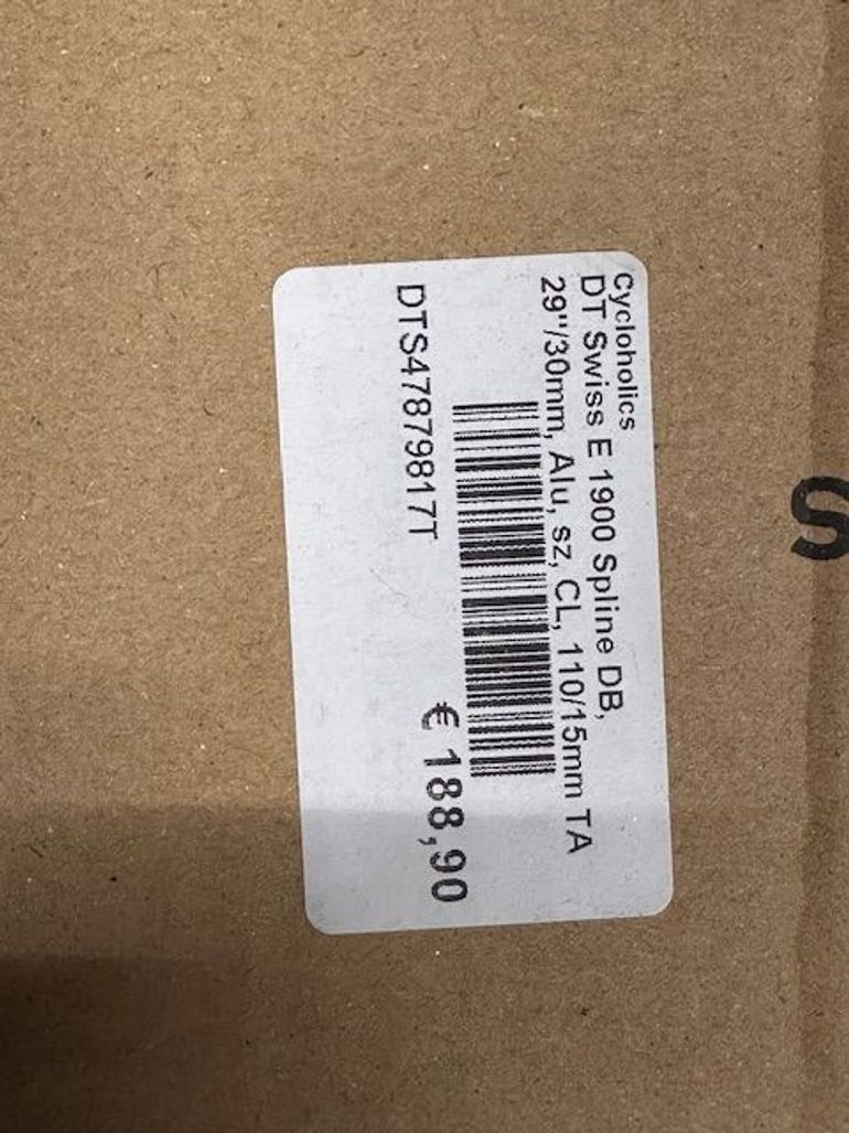 Used Dt Swiss E1900 Spline 29" Frontwheel 2024 bike — image 5 of 5
