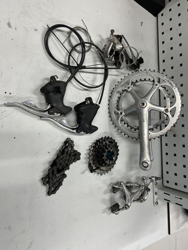 Gebrauchtes Campagnolo Record / Veloce / Athena Drivetrain & Pedals