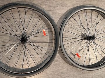 Gebrauchtes Mavic Cosmic SL 32 Disc Wheelset 2024 Wheels