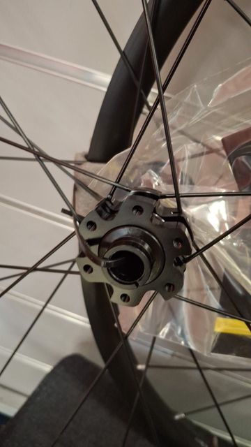 Used Mavic Crossmax PRO MTB 27.5" 7/12 SRAM XD Boost 6-bolt Disc bike — image 2 of 4