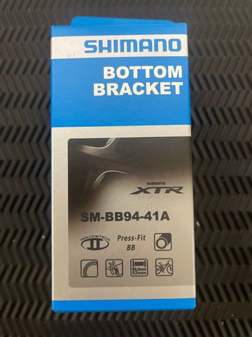 Shimano XTR bb press-fit 2025 Drivetrain & Pedals usato
