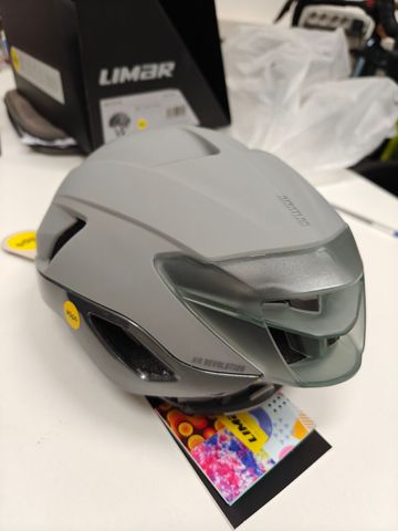 Brugt Limar air atlas Mips size M 2025 bike — billede 5 af 6