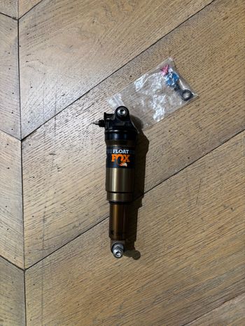 Fox, Float Factory Air Shock
