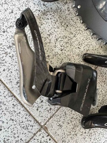 Used Campagnolo Super Record WRL 12-Speed Groupset 2023 bike — image 7 of 12