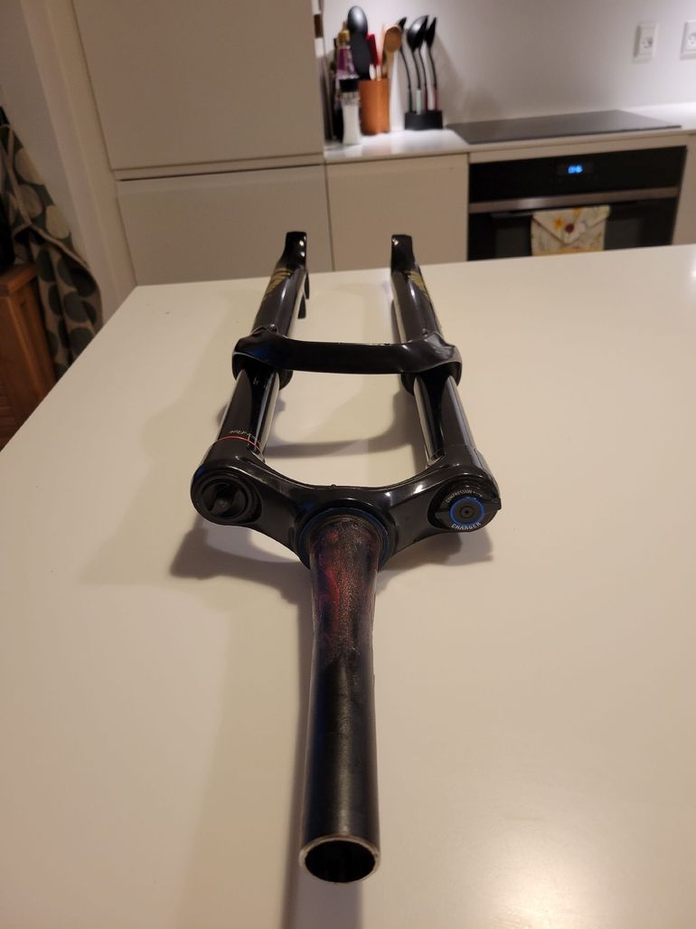 Used RockShox Lyrik Select+ 2024 bike — image 2 of 3