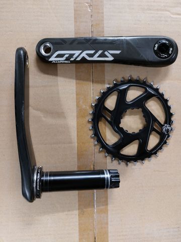 Truvativ Stylo carbon crankstel 2022 Drivetrain & Pedals usato