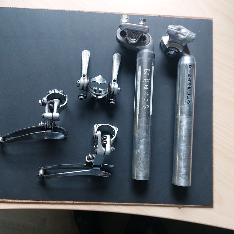 Used Campagnolo Ergopower Shifters bike — image 2 of 3