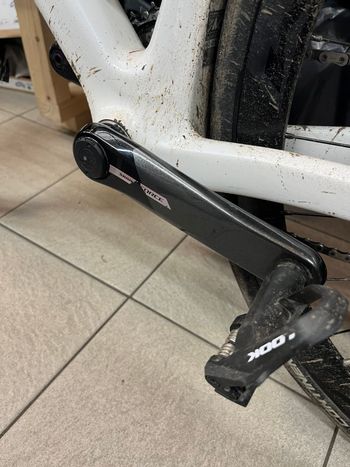 Used Sram Crankstel force met powermeter links. 2024 bike — image 1 of 3