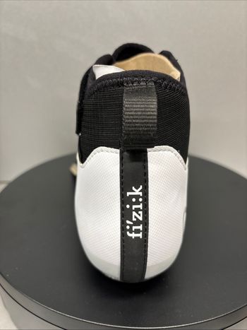 Used Fizik Tempo Artica GTX BIANCA 2025 bike — image 3 of 5