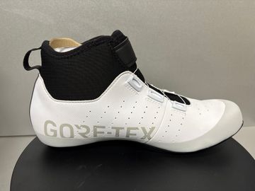 Gebrauchtes Fizik Tempo Artica GTX BIANCA 2025 bike — Bild 4 von 5