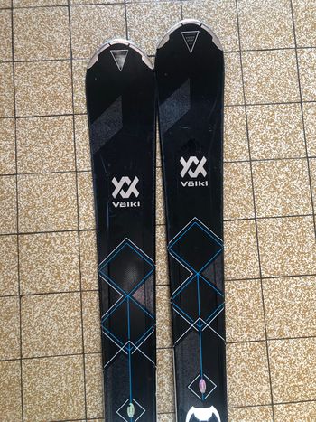 Volkl, skis de piste  Flair 76 Elite