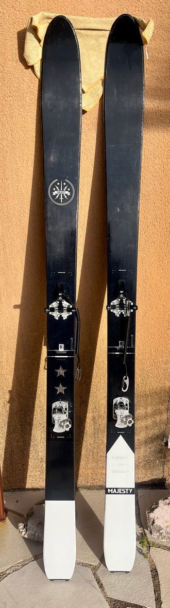 Used majesty Ski  Werewolf CLT / Fix Plum Guide 12 bike — image 1 of 4