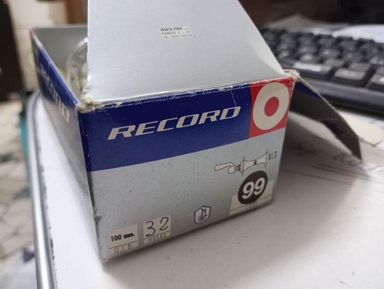 Used Campagnolo Mozzo anteriore  Record Front Hub bike — image 2 of 2