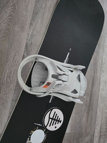 Used Burton Instigator 160w Flat Top 2023 bike — image 4 of 9