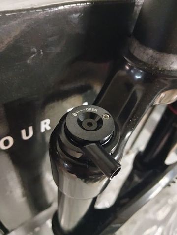 RockShox SID SL Ultimate 2P 29" 100mm 44mm Offset bike d'occasion — image 2 sur 9