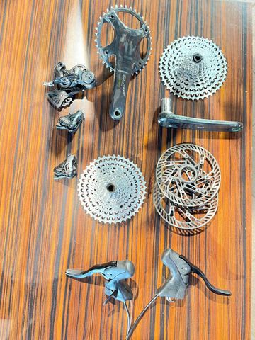 Použité Campagnolo ekar 2024 Groupset