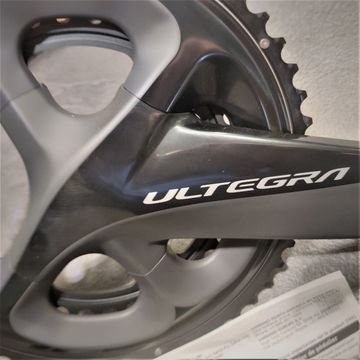 Shimano NEW Ultegra FC-R8000 11-speed 39/53 172.5mm Drivetrain & Pedals usato
