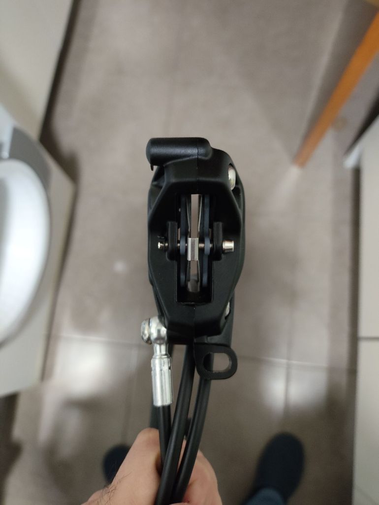 Used Sram G2 RSC 2025 bike — image 5 of 14