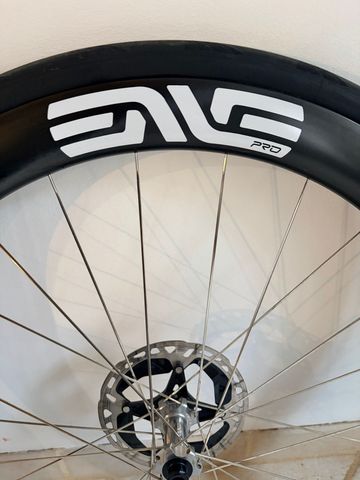 Brugt Enve SES 4.5 PRO 2025 bike — billede 4 af 6