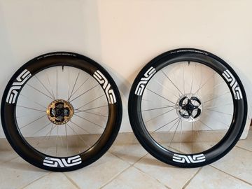 Brugt Enve SES 4.5 PRO 2025 bike — billede 3 af 6