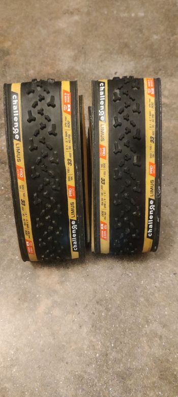 Challenge, Limus 28" Cyclocross Tire