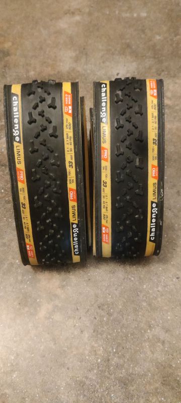 Used Challenge Limus 28" Cyclocross Tire 2025 Tyres & Tubes