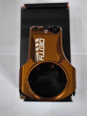 Brugt Deity COPPERHEAD 35 bronze 2025 bike — billede 4 af 5