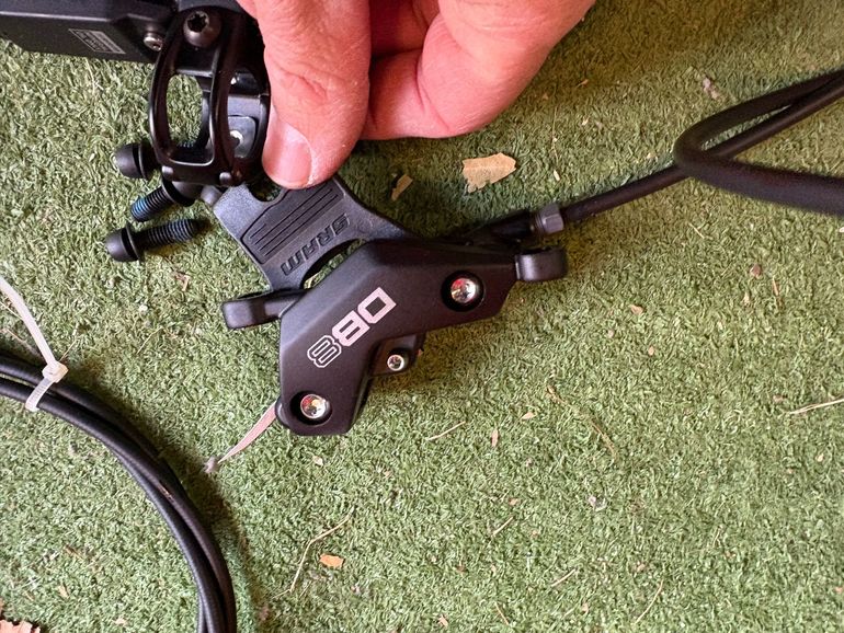 Used Sram DB8 Av/Ar neufs 2025 bike — image 3 of 5