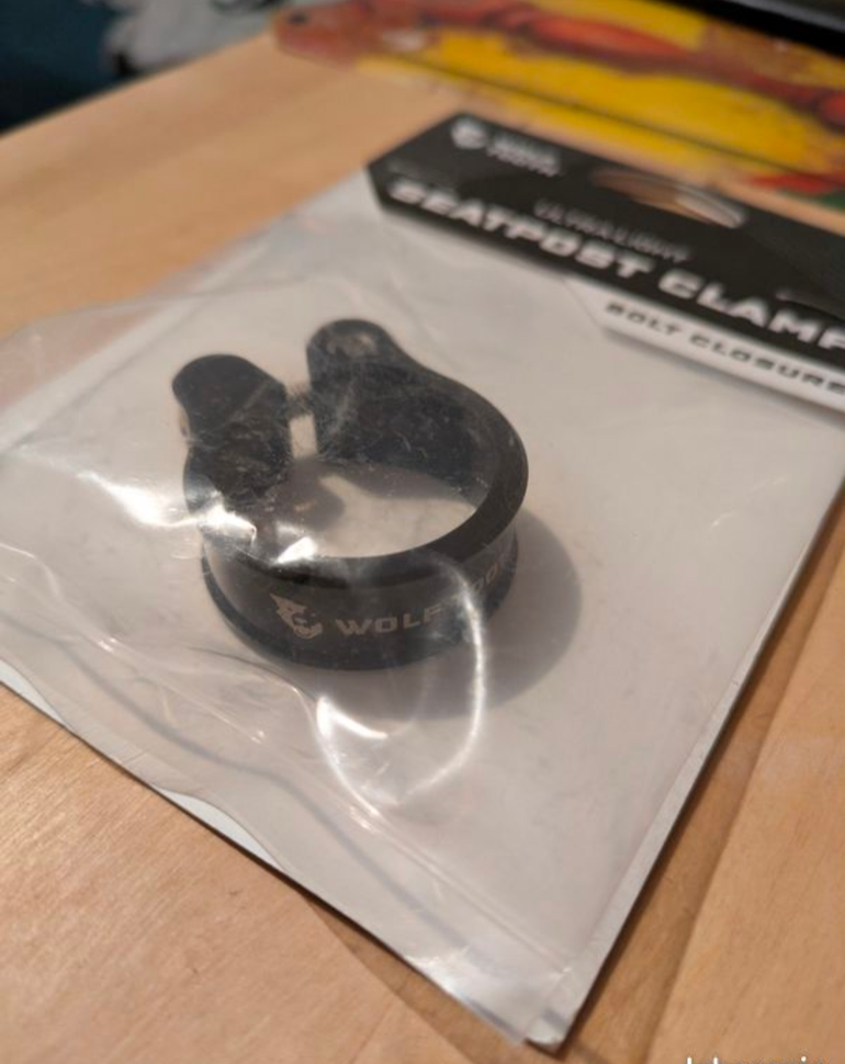Used Wolf Tooth seat clamp 31,6mm 2024 bike — image 2 of 2