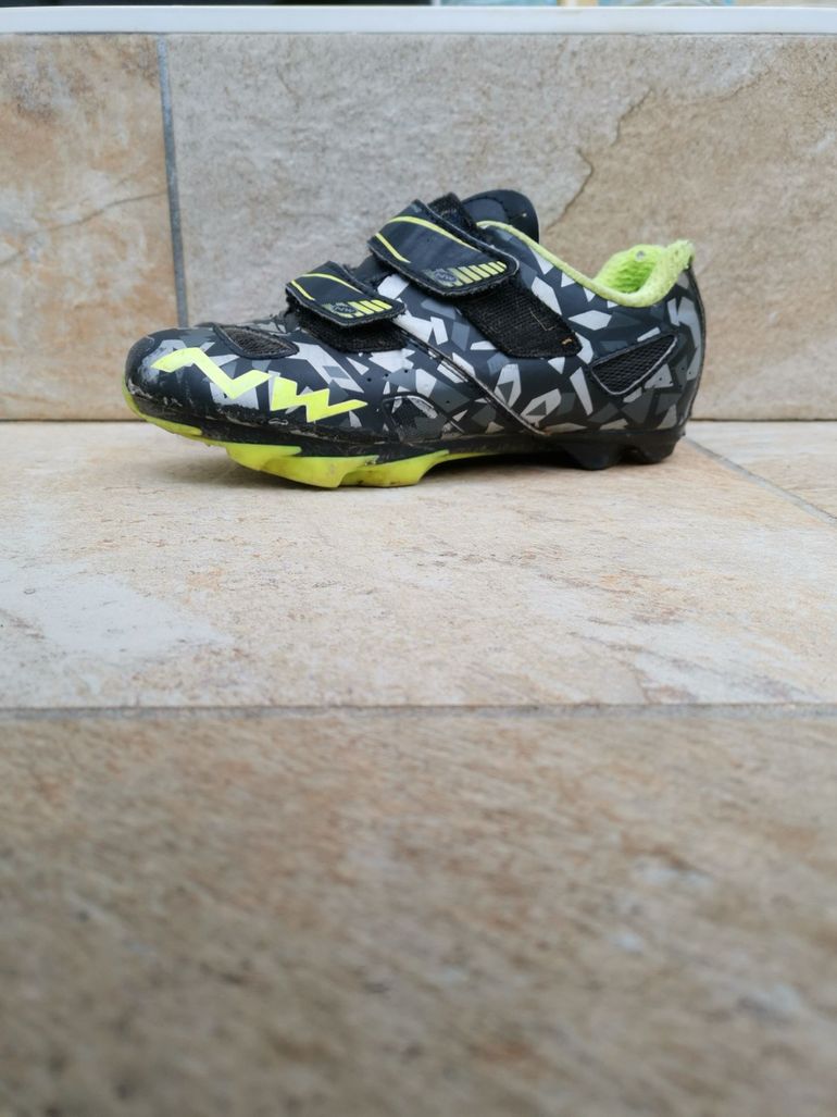 Used Northwave Chaussures  VTT 37 bike — image 2 of 8