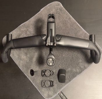 Roval Rapide aero cockpit (135x400) 2024