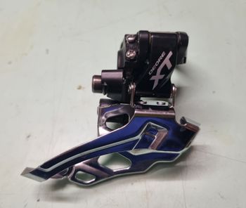 Used Shimano Deragliatore anteriore  XT FC-M786Deragliatore anteriore  XT FC-M786, per doppia o per tripla, 34.9mm 2018 bike — image 1 of 5