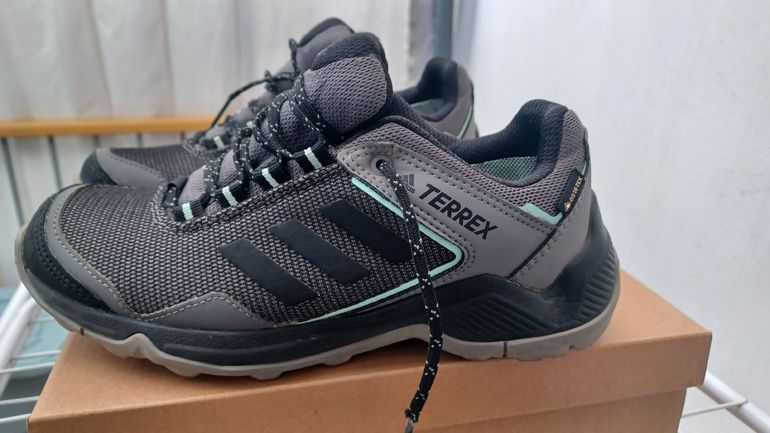 Used Adidas Scarpe  Trekking 37.5 bike — image 1 of 5