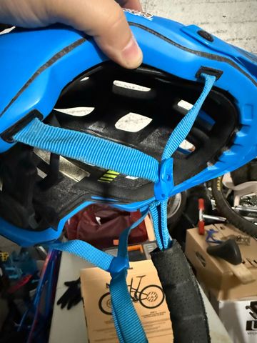 Used Ixs Trail RS bike — image 6 of 6
